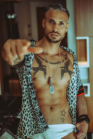 DANNY ➨ heißer Latino Stripper aus Berlin ✓ sexy Sixpack ✓ coole Tattoos ✓ Dreamboy ✓