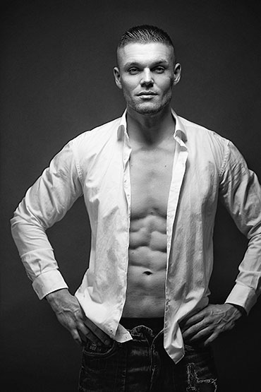 APOLLO ➨ Stripper aus Münster ✓ knackiger Körper ✓ tätowiert ✓ Sixpack inklusive ✓